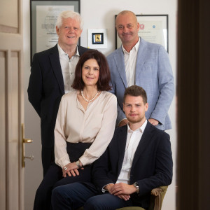 DDr. Anton J. Unterholzner DDr. Anton J. Unterholzner