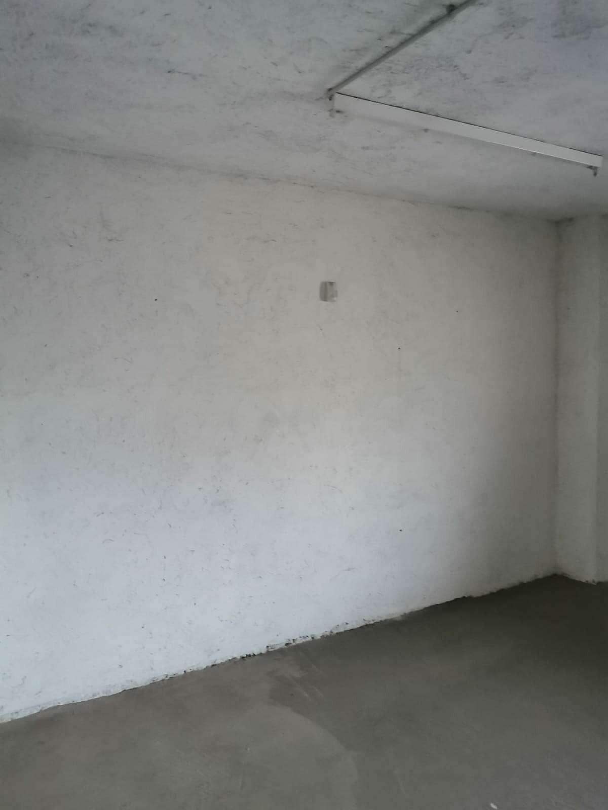 AFFITTASI MAGAZZINO AFFITTASI MAGAZZINO