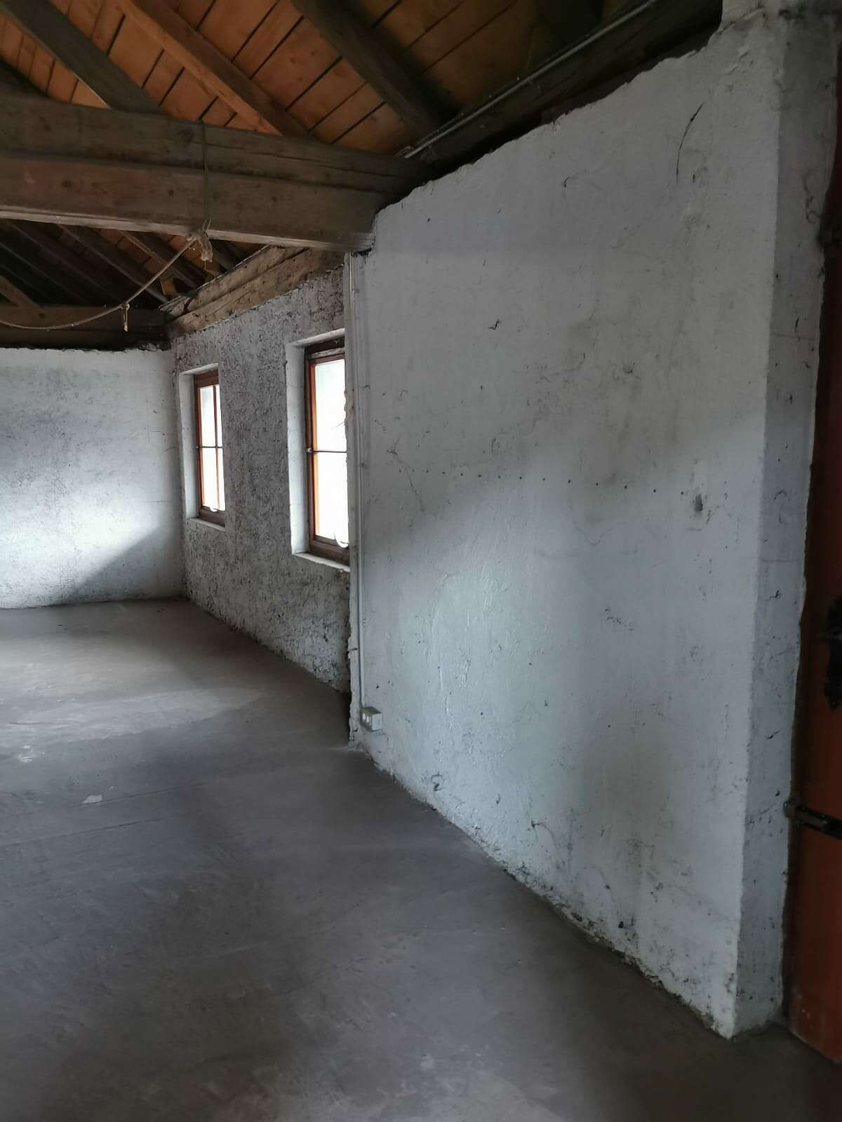 AFFITTASI MAGAZZINO AFFITTASI MAGAZZINO