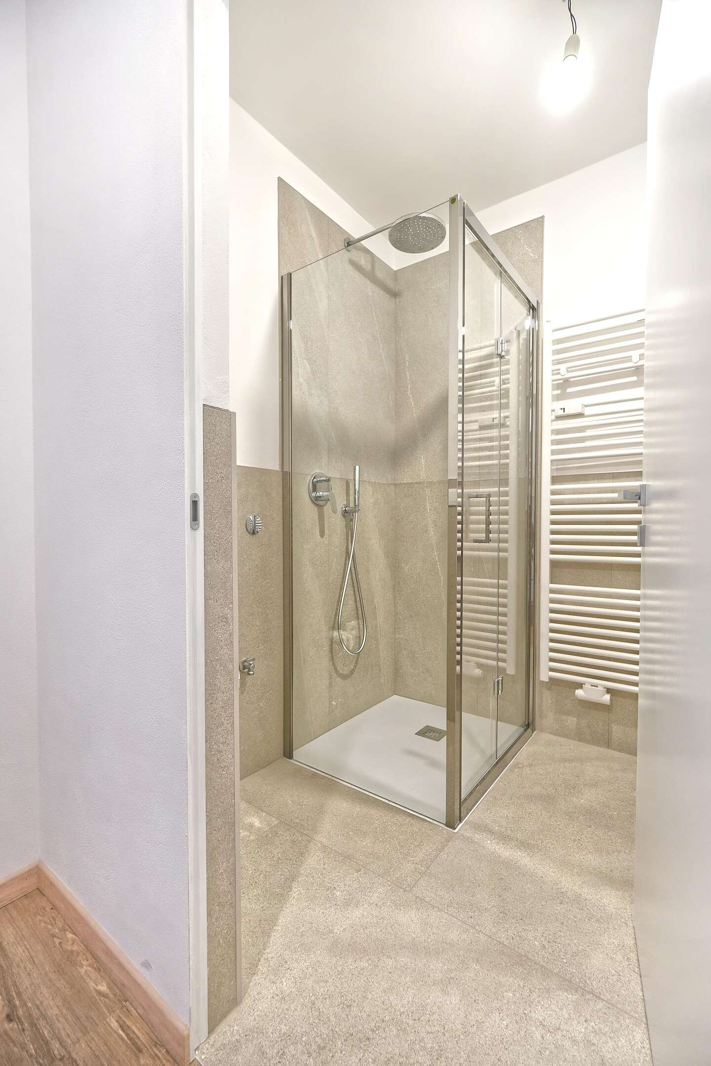 Affittasi: bilocale appena ristrutturato nelle vincinanze dell'ospedale