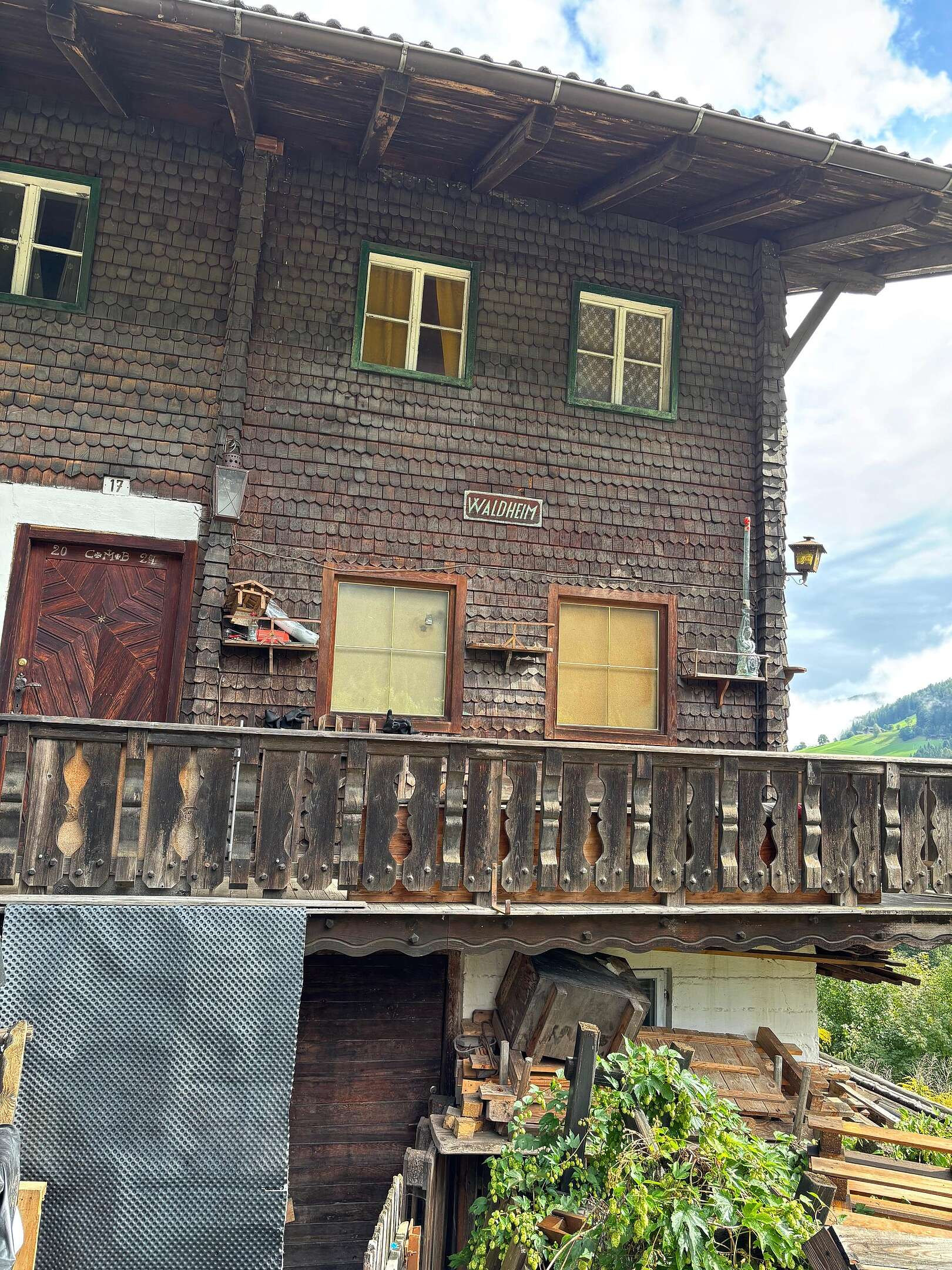 Älteres Wohnhaus im Landwirtschaftsgebiet zu verkaufen