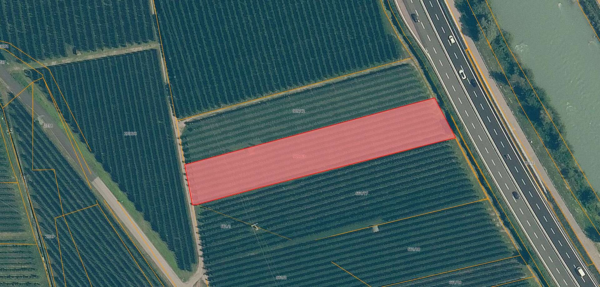 Gargazon: Ostwiesen zu verkaufen Gargazon: Ostwiesen zu verkaufen