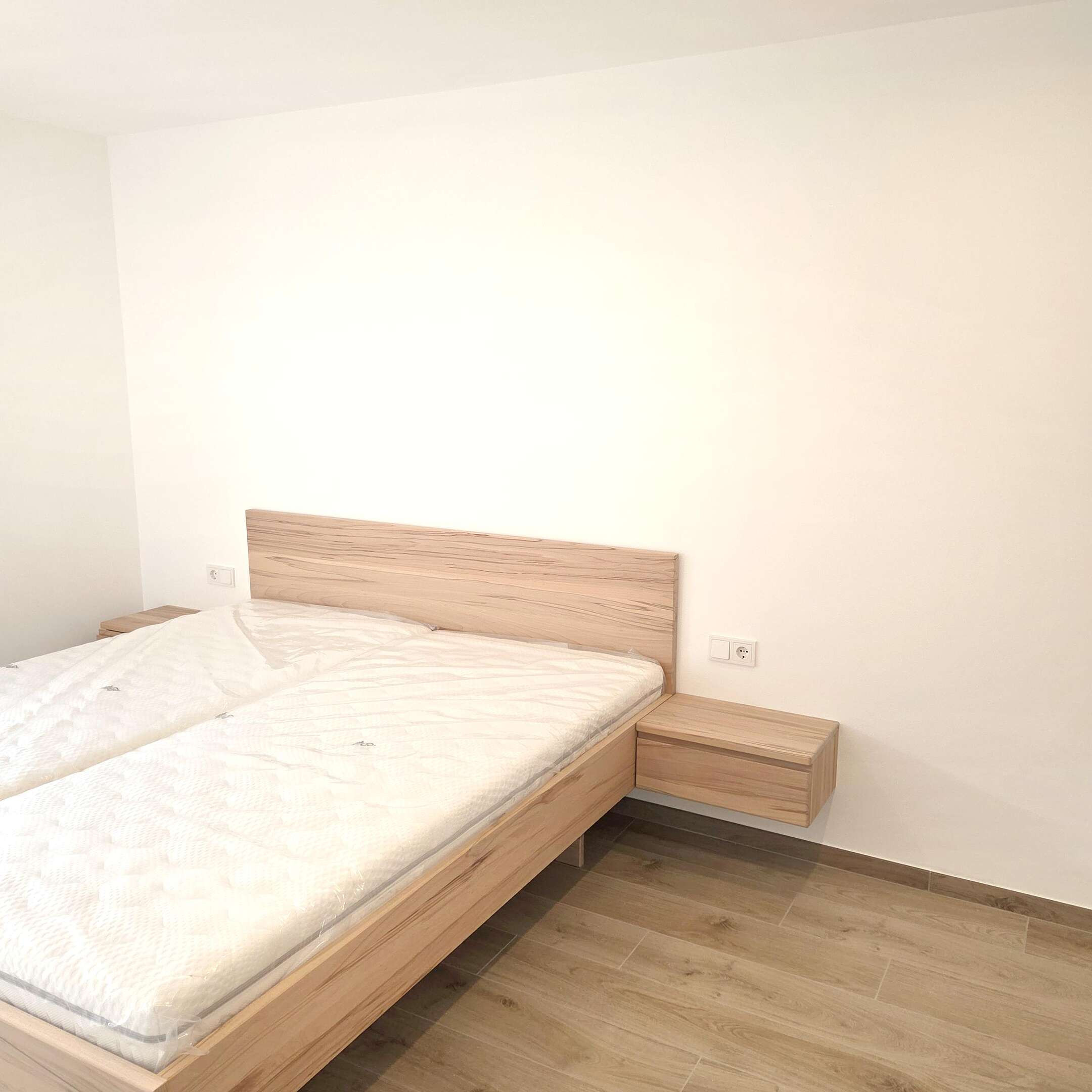 Vollmöblierte Neubauwohnung in zentraler Lage von Hafling zu vermieten