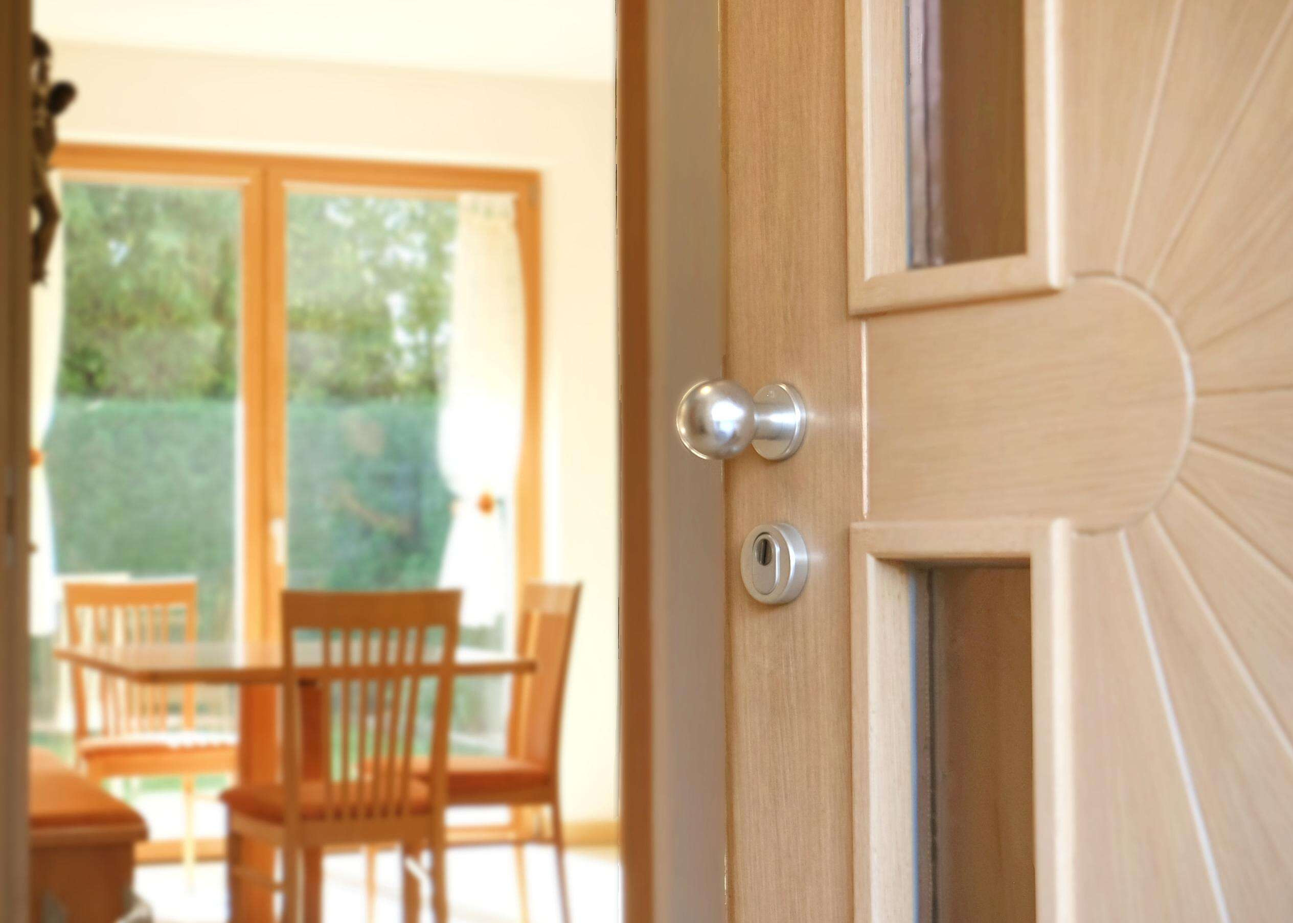 Reihenhaus mit Doppelgarage neuwertig in guter Lage zu verkaufen