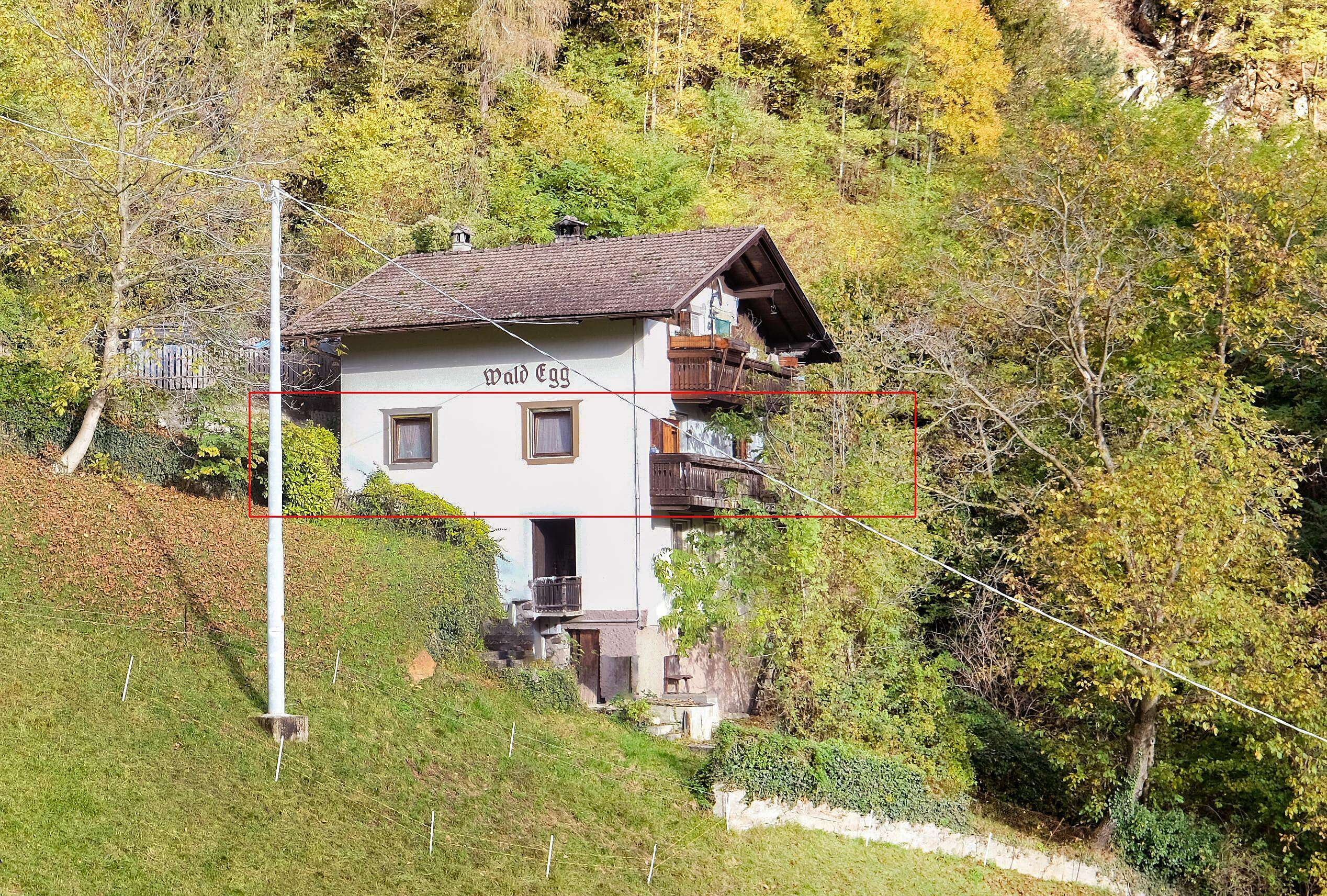 Sanierungsbedürftige Wohnung zu verkaufen