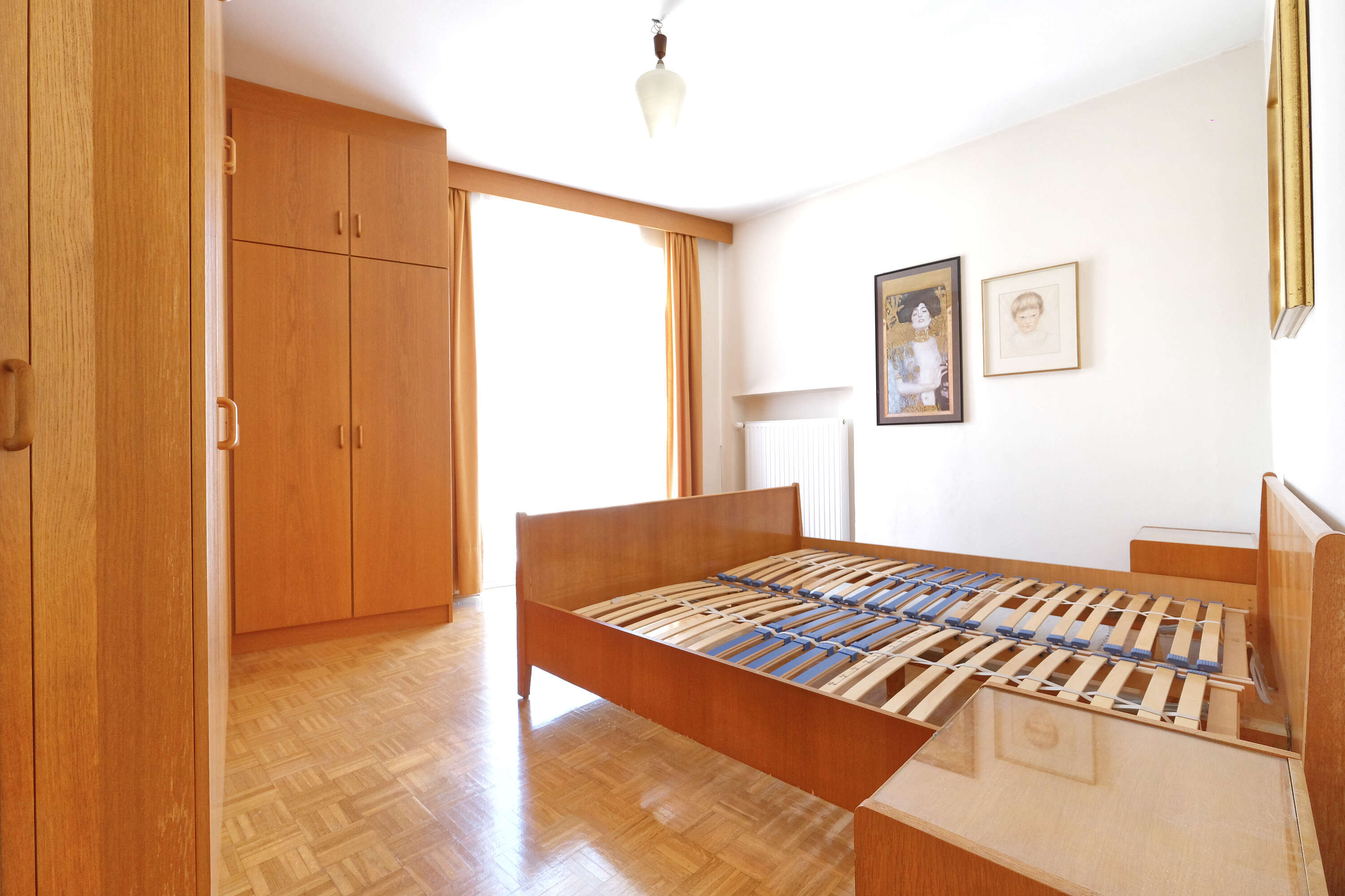 Dreizimmerwohnung mitten im Zentrum von Oberlana zu verkaufen – Potenzial für Vierzimmernutzung Dreizimmerwohnung mitten im Zentrum von Oberlana zu verkaufen – Potenzial für Vierzimmernutzung