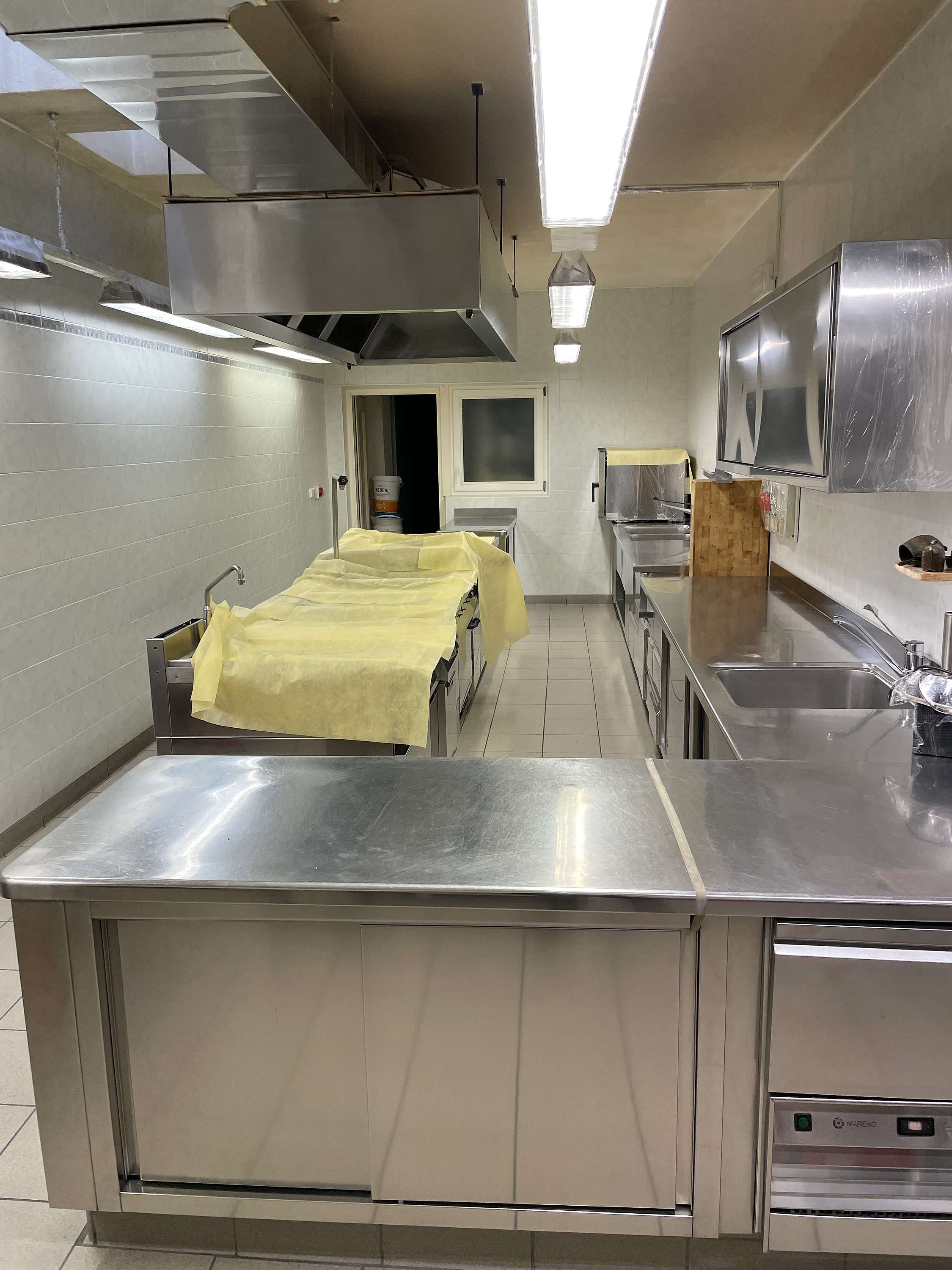 Affittasi Ristorante ben avviato a Scena!