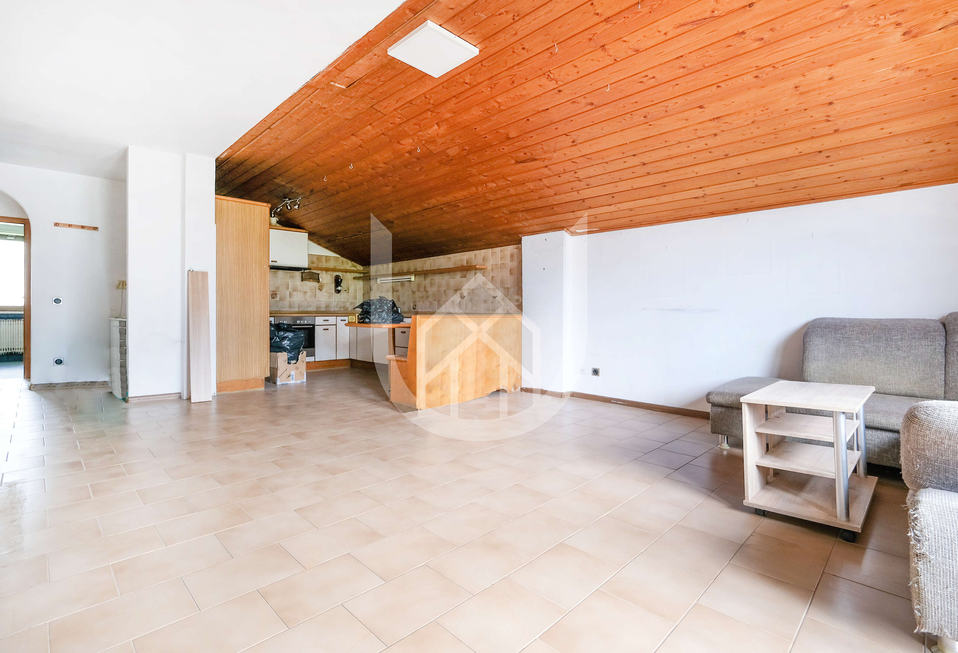 Renovierungsbedürftige 3-Zimmer-Wohnung in Partschins zu verkaufen