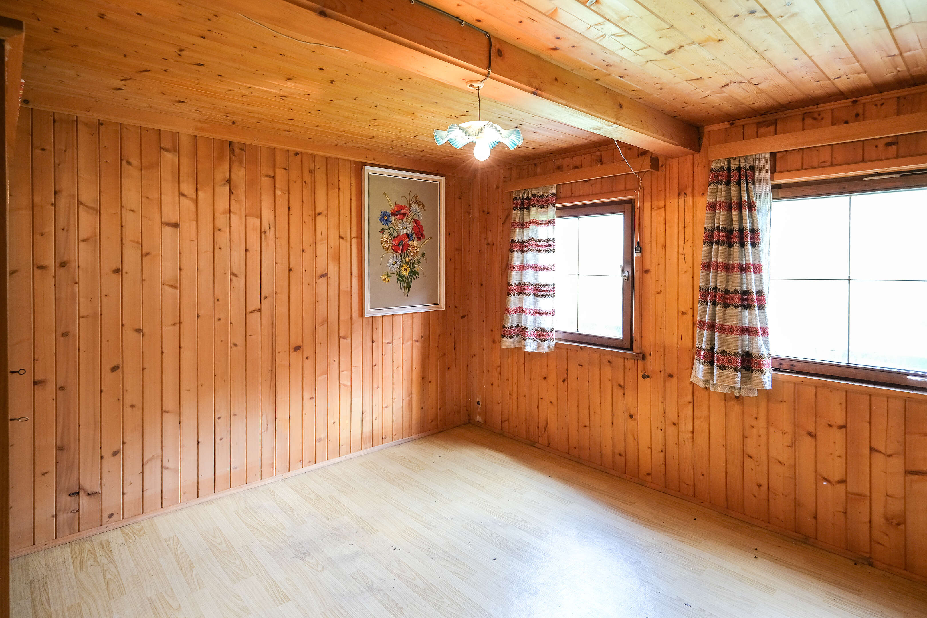 Älteres Wohnhaus im Landwirtschaftsgebiet zu verkaufen