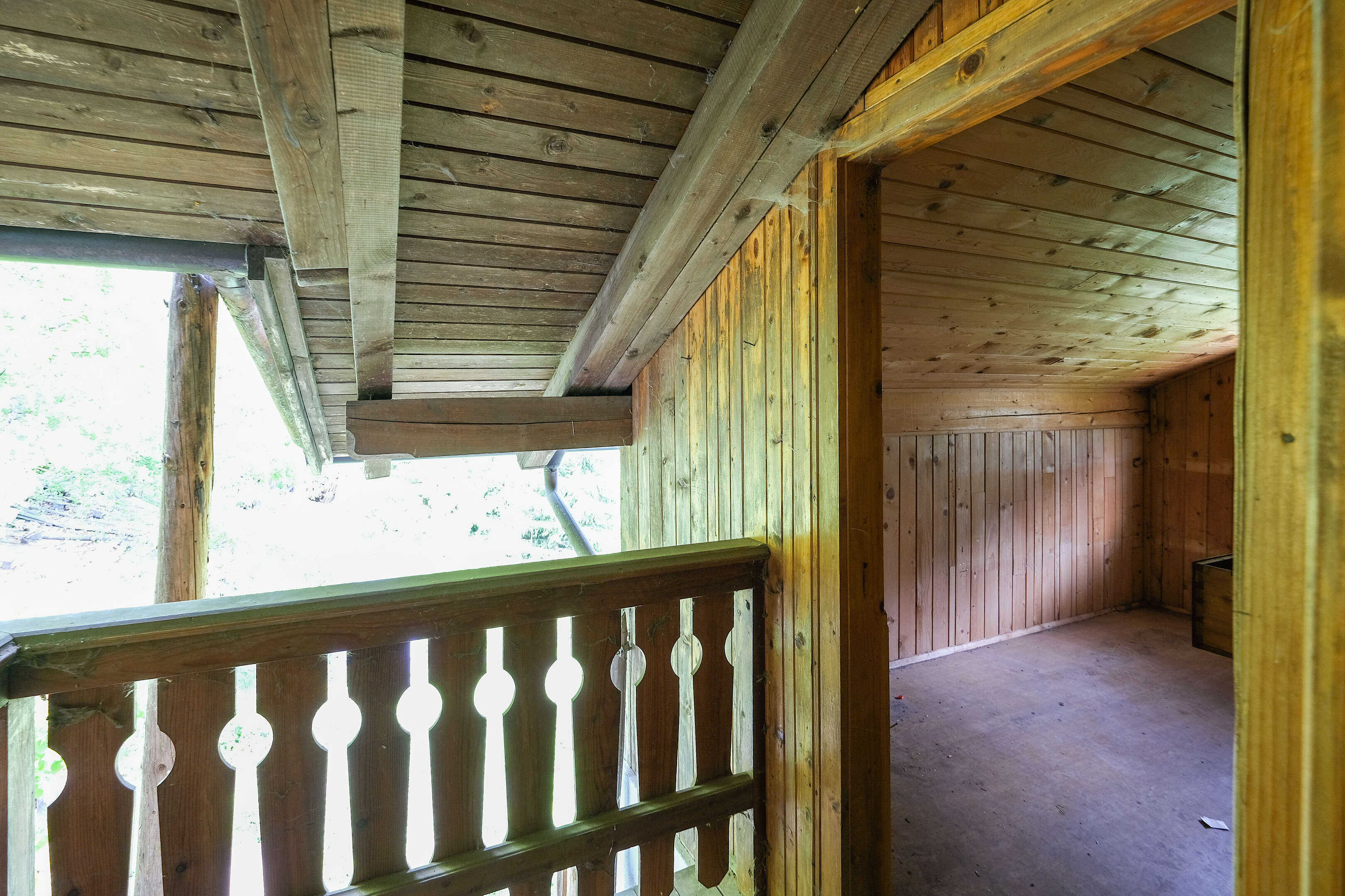 Älteres Wohnhaus im Landwirtschaftsgebiet zu verkaufen