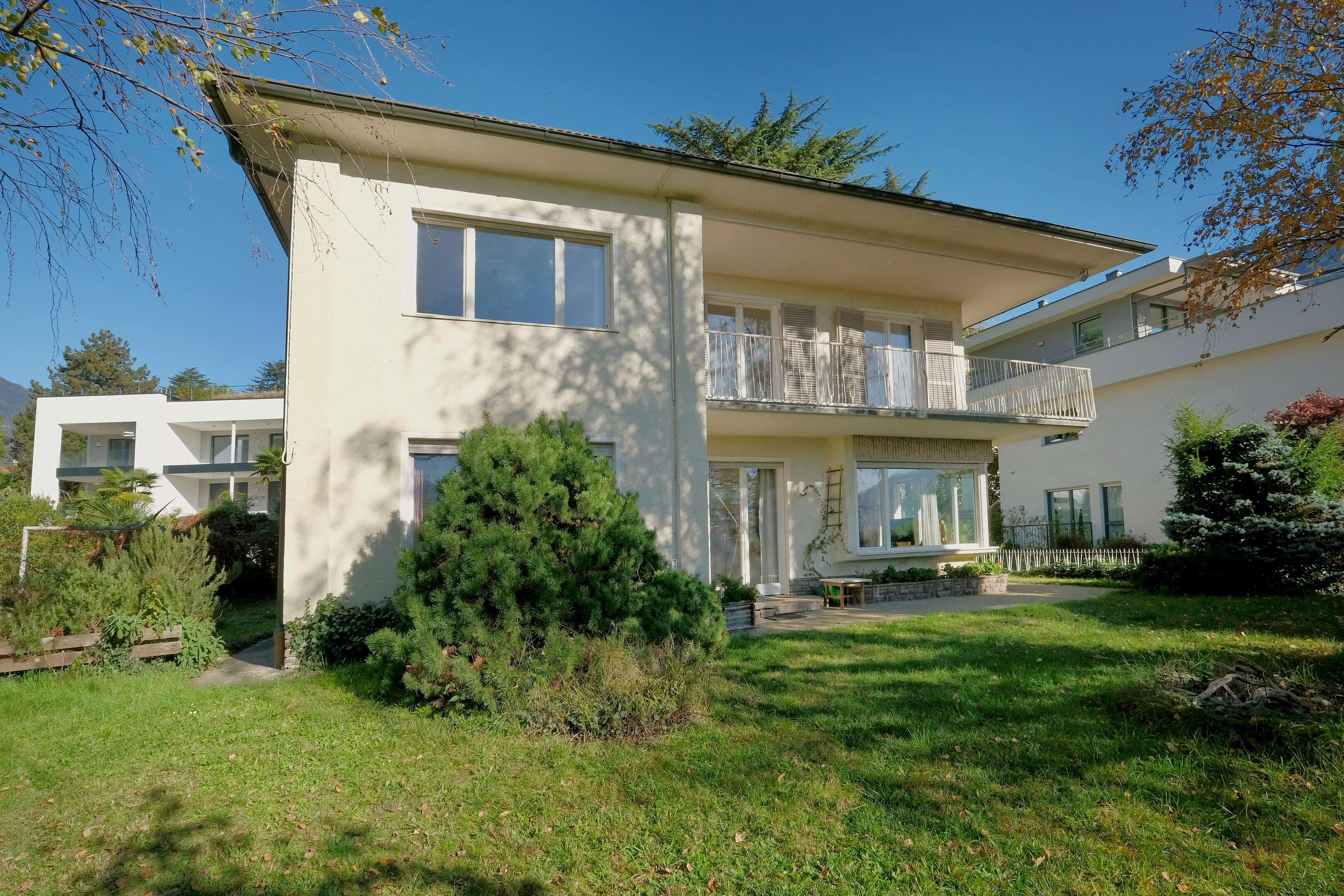 Affascinante villa d’epoca in posizione esclusiva a Merano con grande potenziale di sviluppo