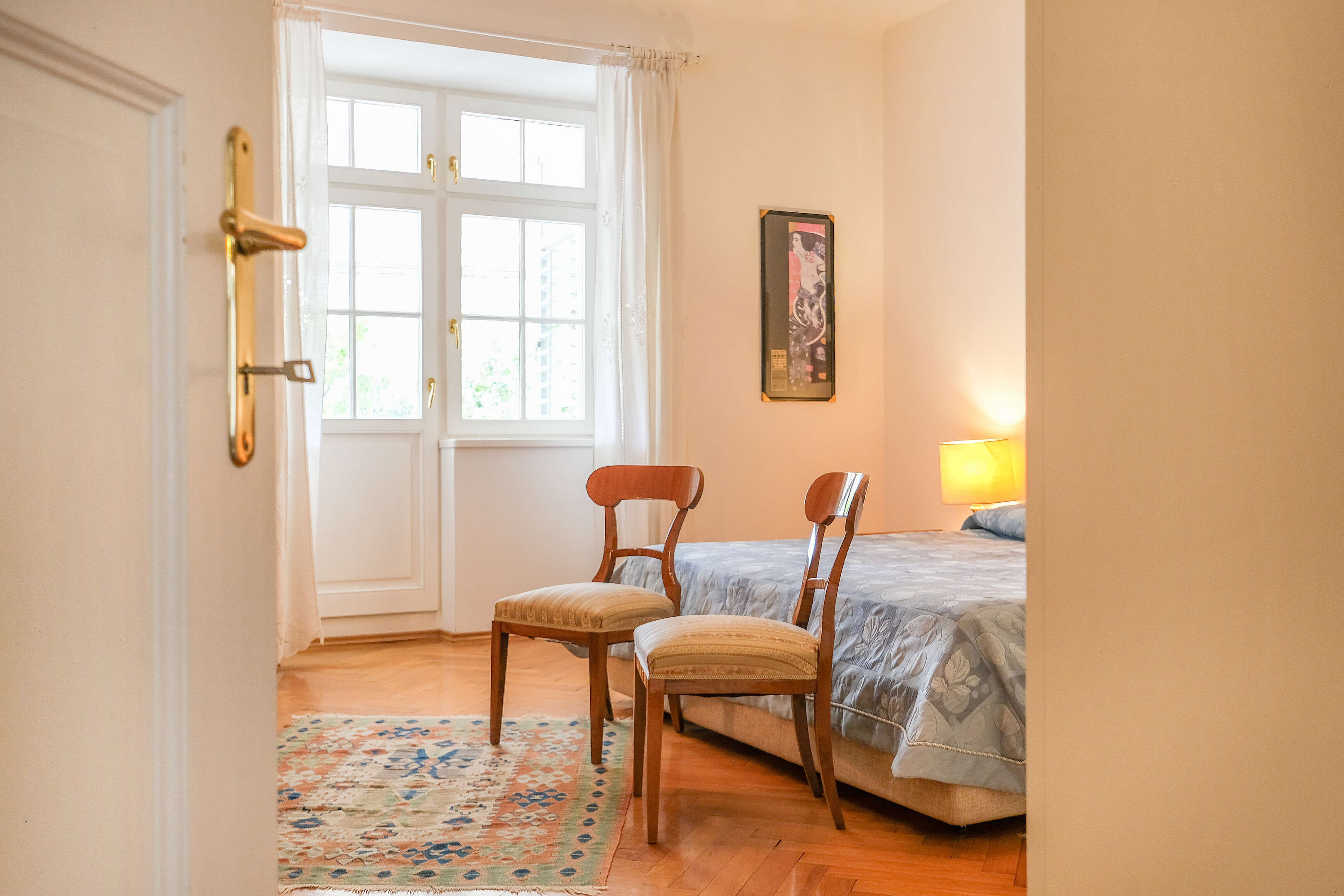 Charmante Jugendstilwohnung mit großzügiger Sonnenterrasse