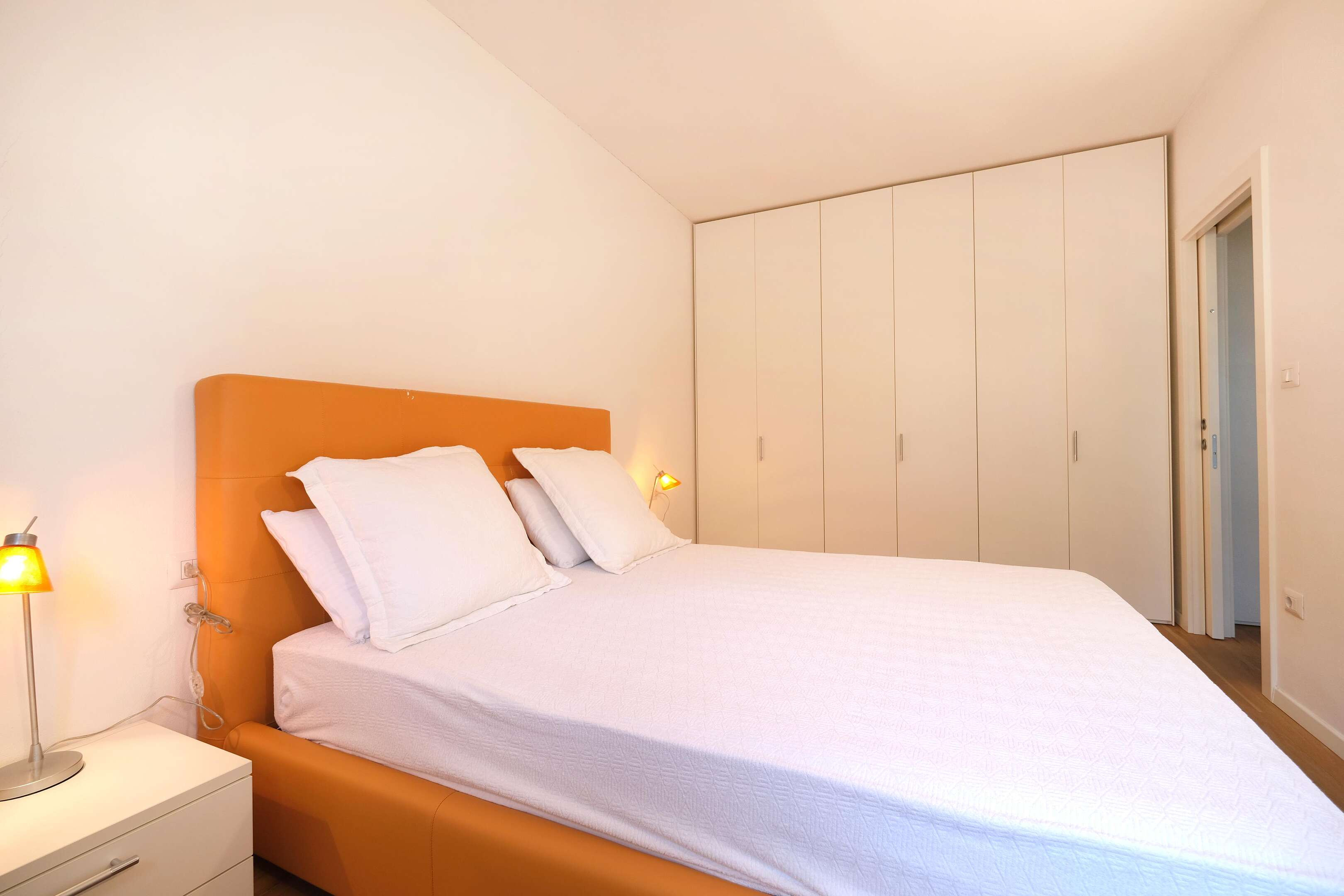 Hochwertige 2-Zimmerwohnung mit Garage in Terlan zu vermieten