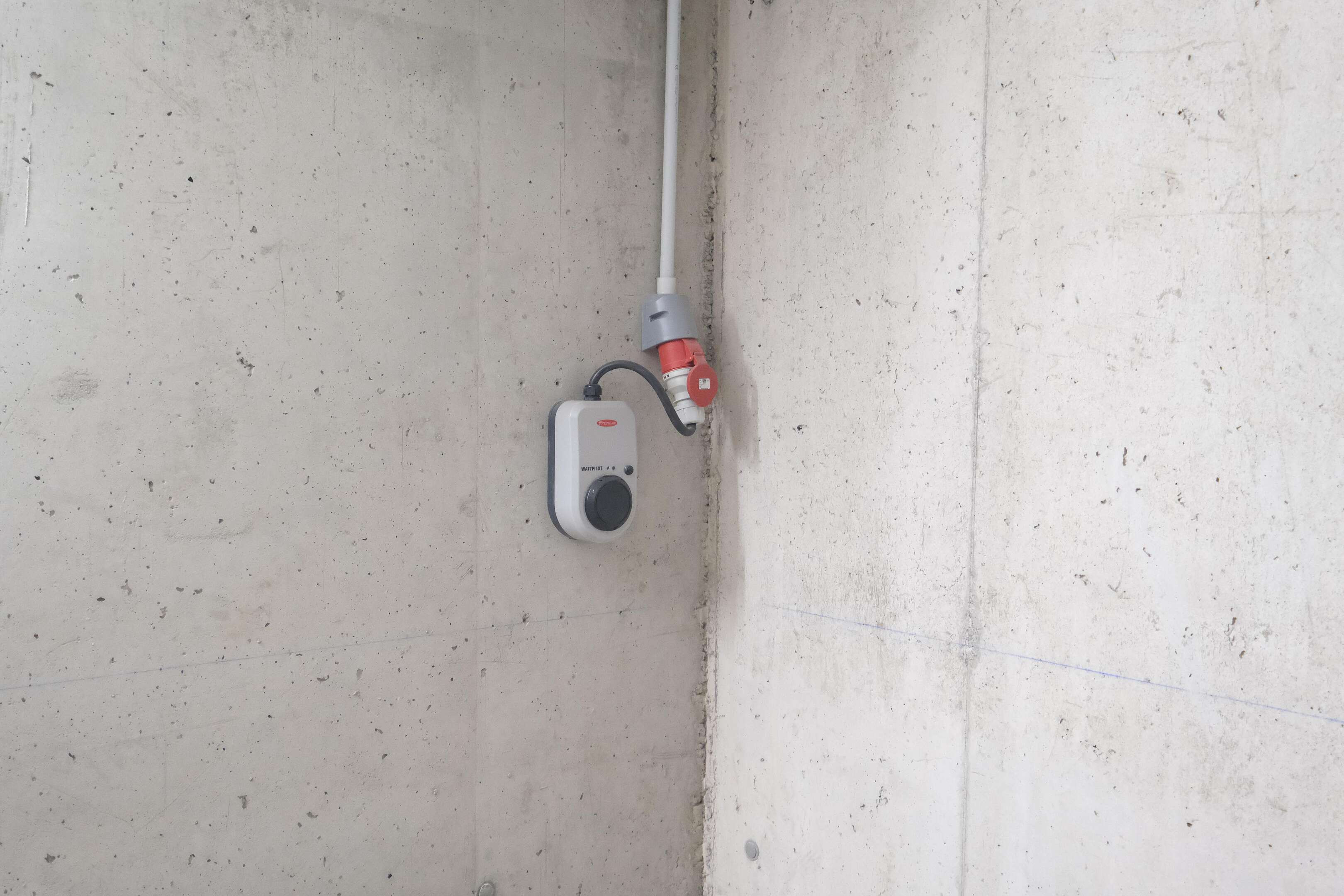 Hochwertige 2-Zimmerwohnung mit Garage in Terlan zu vermieten