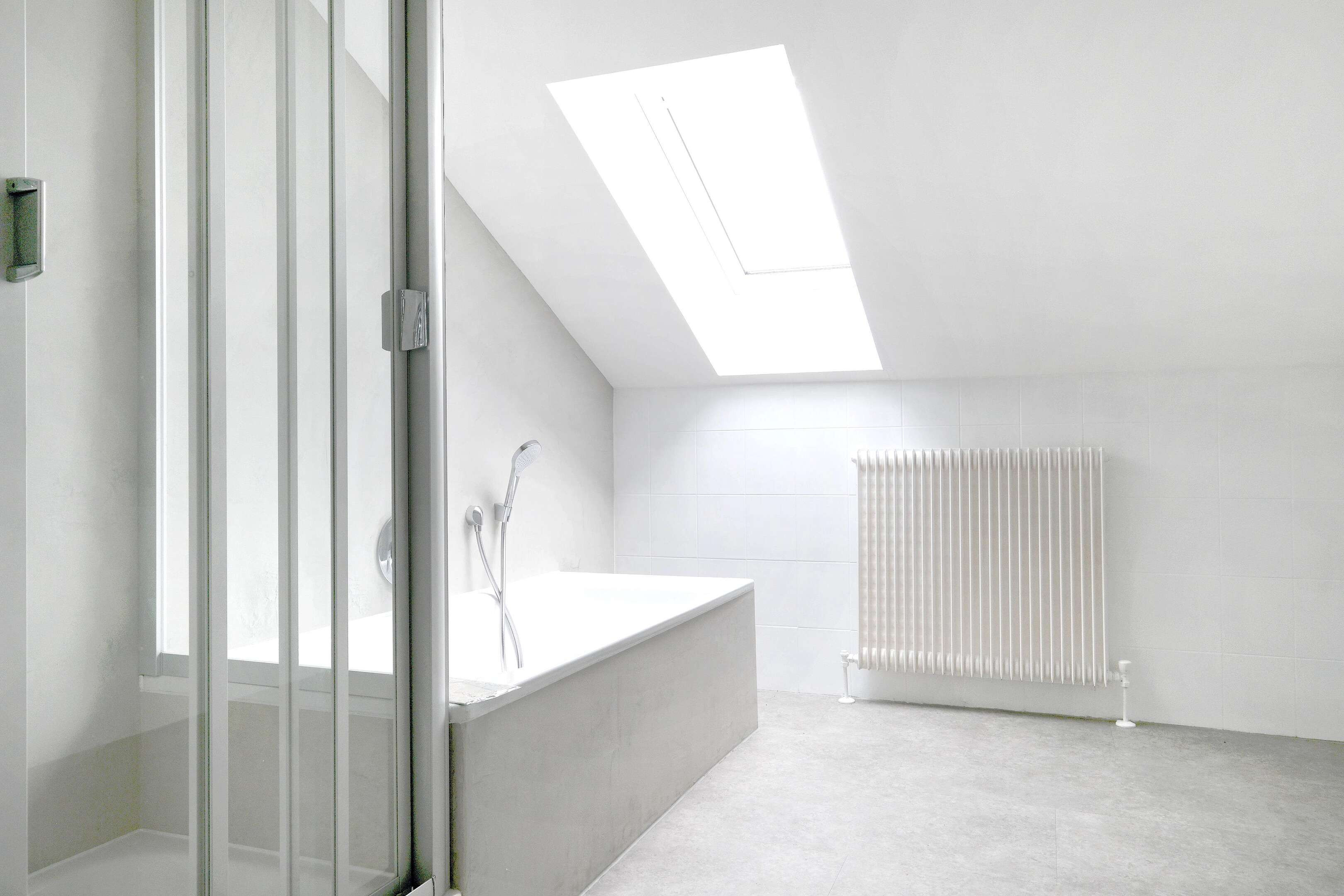 Preiswerte Dachgeschosswohnung zu verkaufen