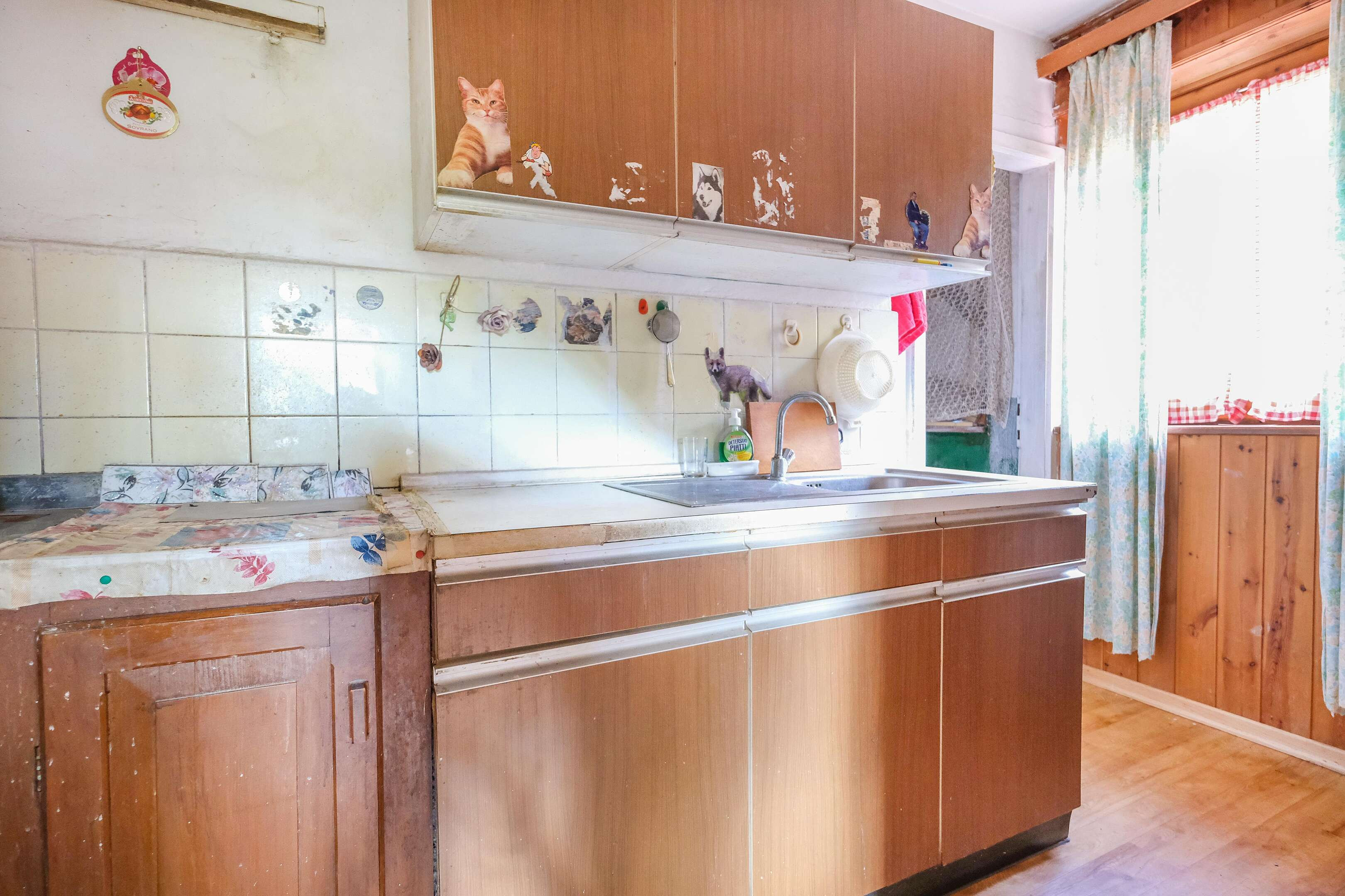 Vendesi appartamento da ristrutturare