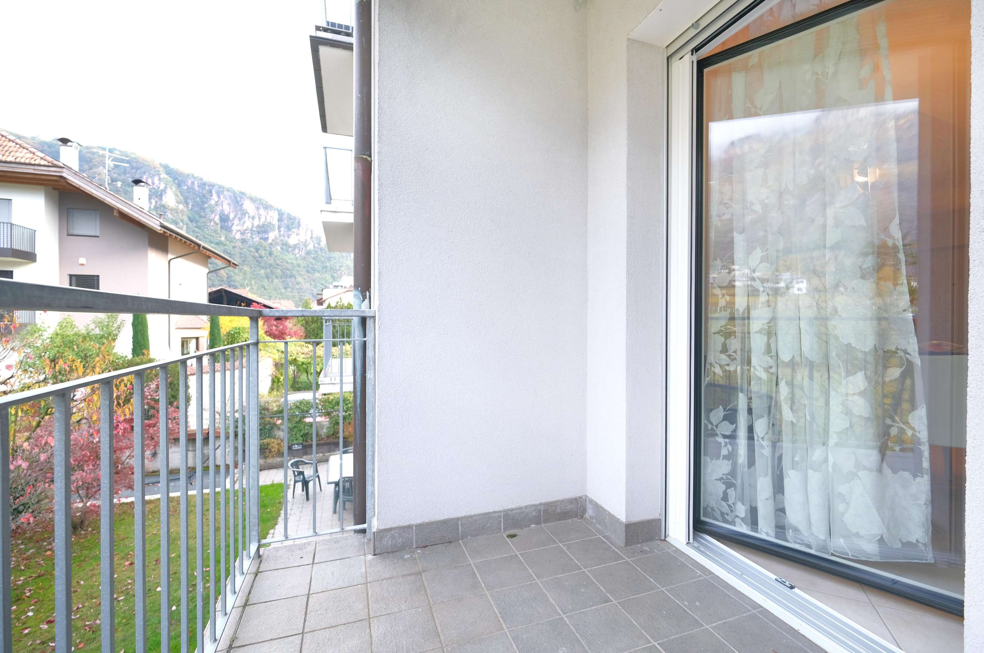 Affittasi bilocale di alta qualità a Terlano con box auto