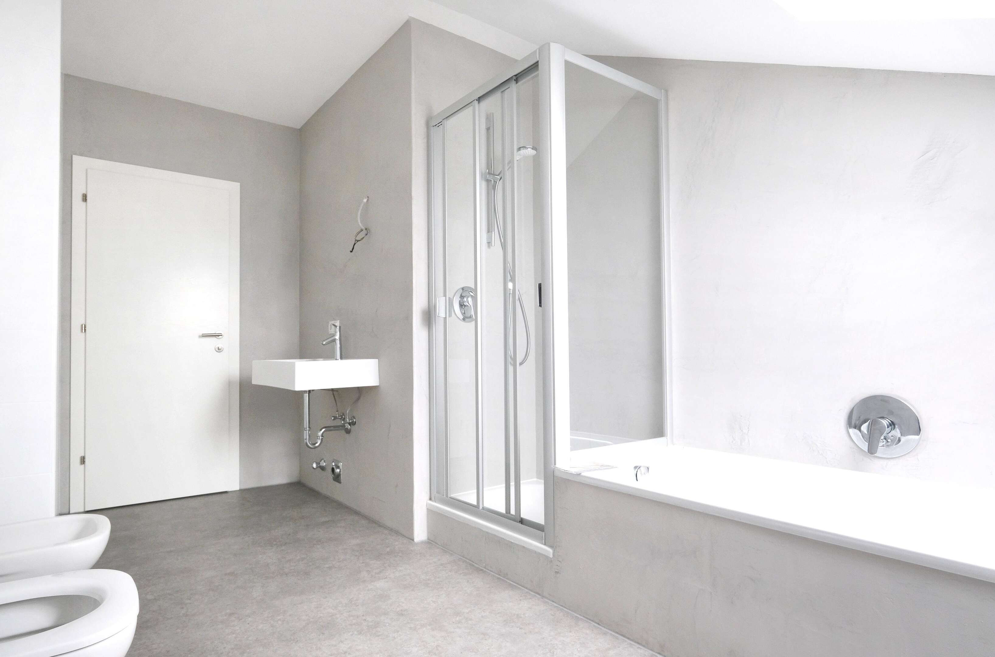 Vendesi mansarda ristrutturato Vendesi mansarda ristrutturato