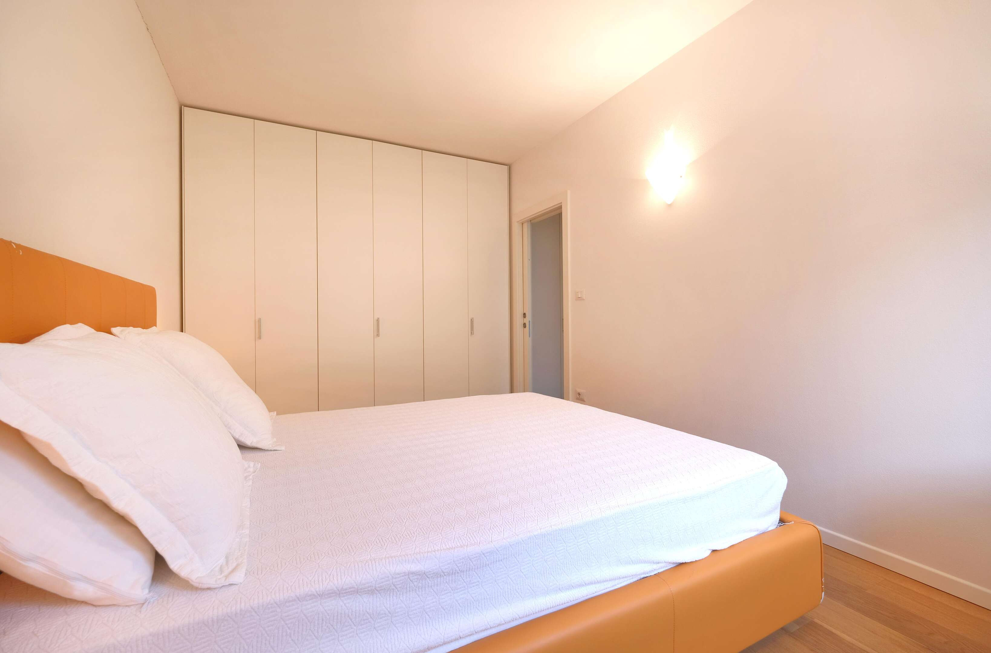 Hochwertige 2-Zimmerwohnung mit Garage in Terlan zu vermieten