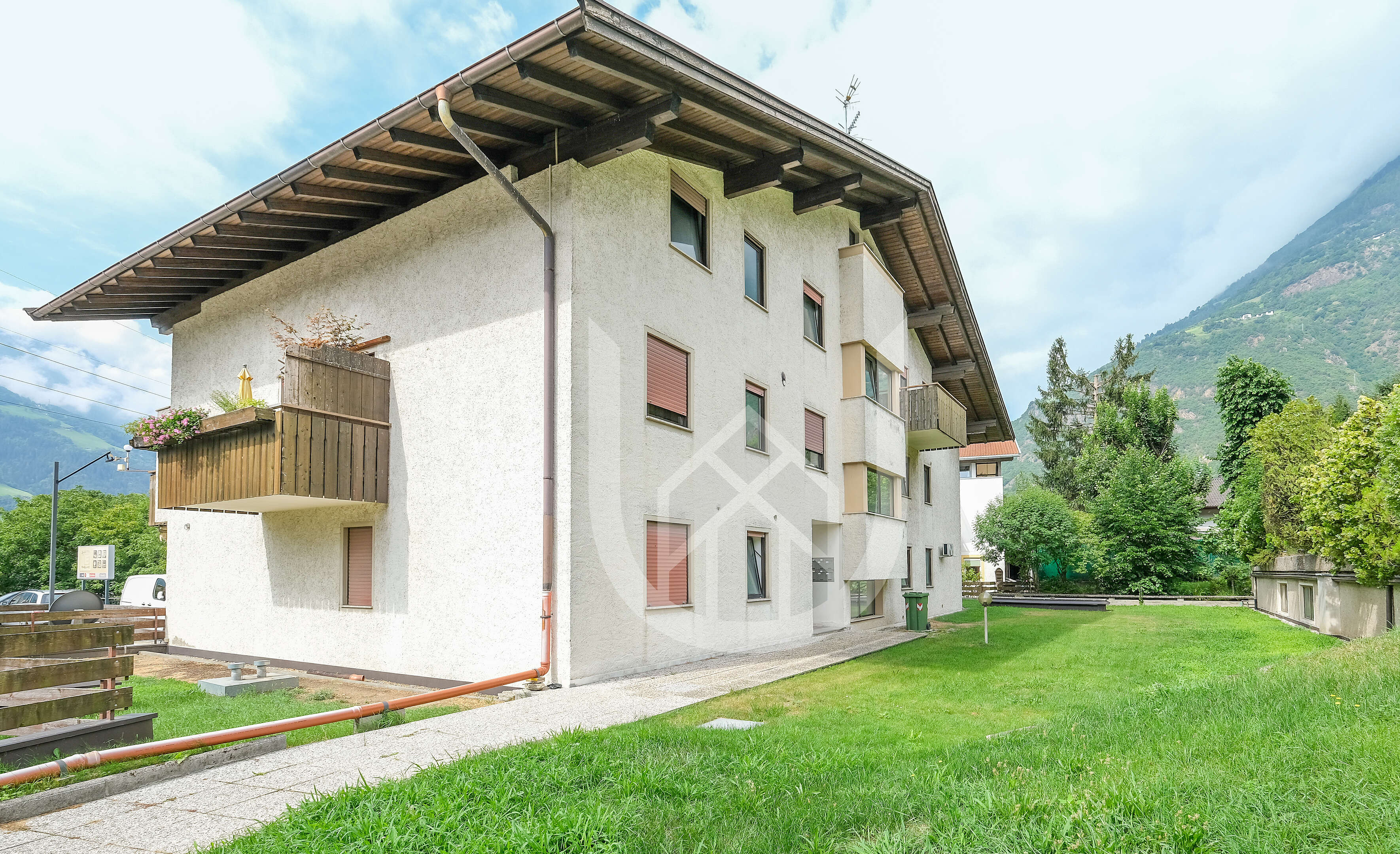 Renovierungsbedürftige 3-Zimmer-Wohnung in Partschins zu verkaufen