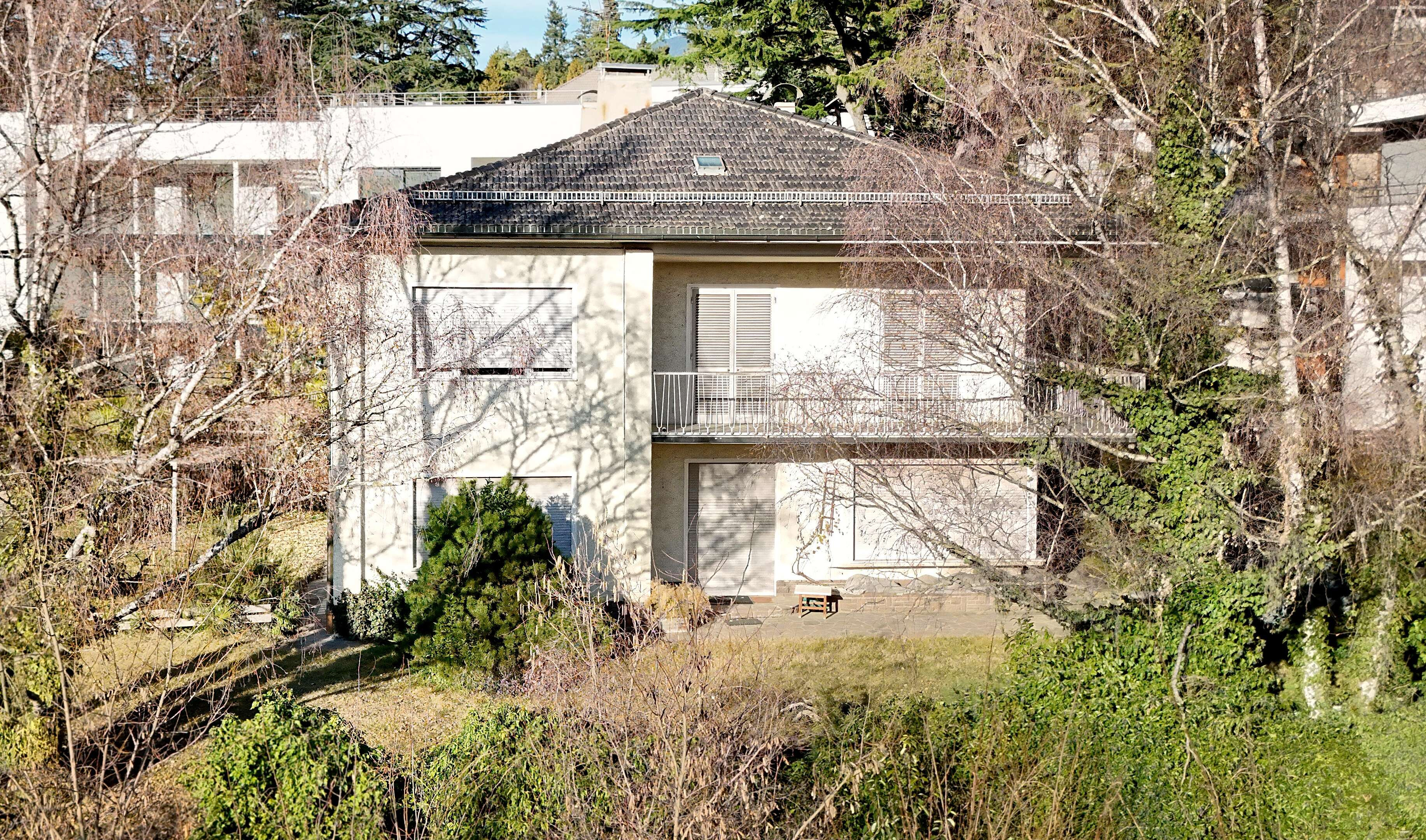 Affascinante villa d’epoca in posizione esclusiva a Merano con grande potenziale di sviluppo