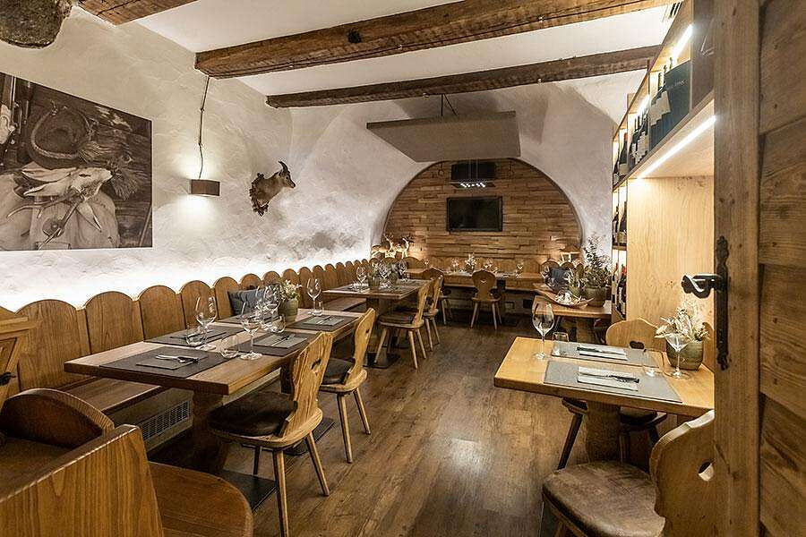 Gut eingeführtes Restaurant / Pizzeria in Partschins zu verpachten